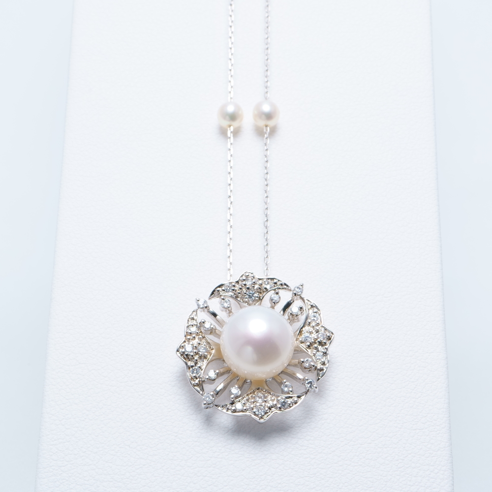 新品未使用☆真珠のネックレス　シンプル　ペンダント　9mm珠　湖水真珠まるの特別セール