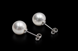 8.0mm あこや真珠ピアス K14WG金具